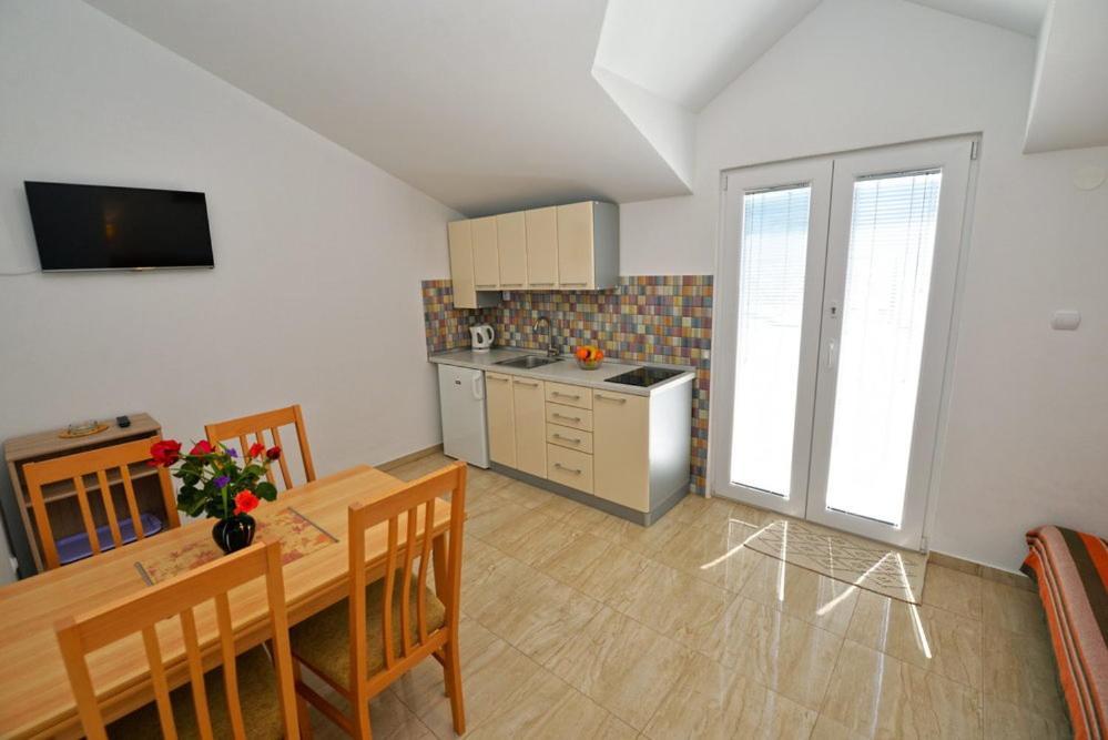 Apartments Viola Betina  Room photo