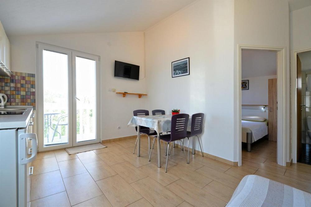 Apartments Viola Betina  Room photo